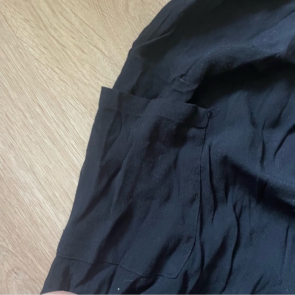 OAK NYC Drop Crotch Shorts - Picture 3 of 4